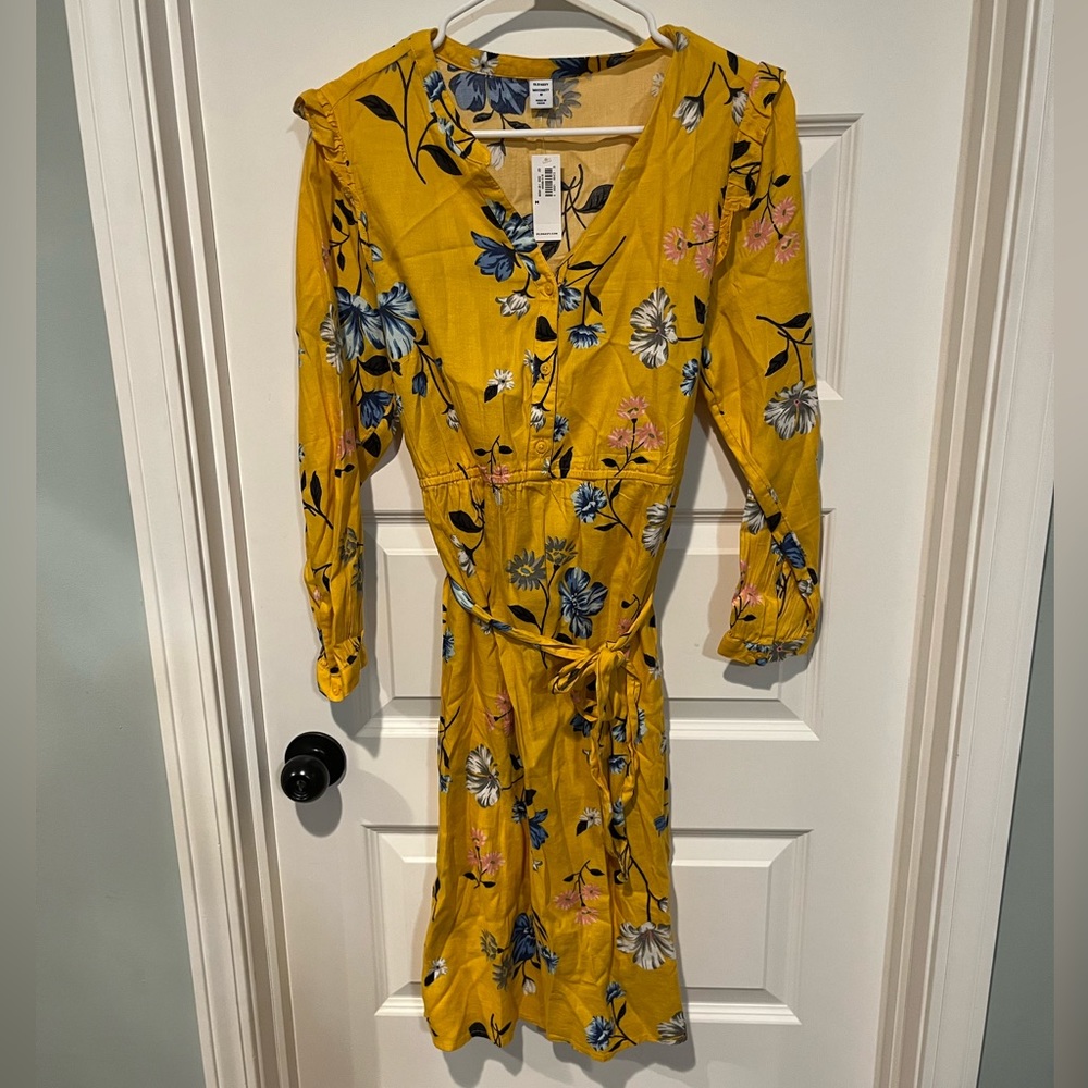 Old Navy Maternity Dress